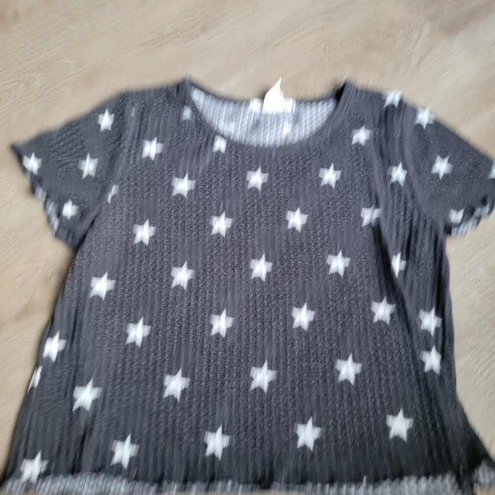 Caution to the Wind Womens Star Print Top L Gray Ribbed Knit Lettuce Edge Casual